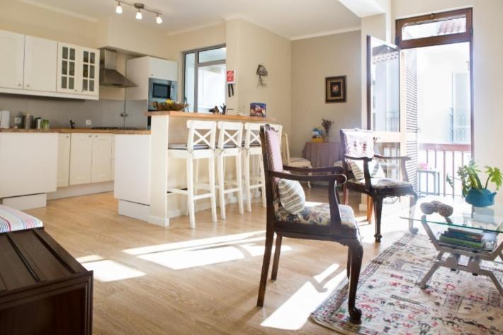 Apartment - Garden - Free Parking & Ac