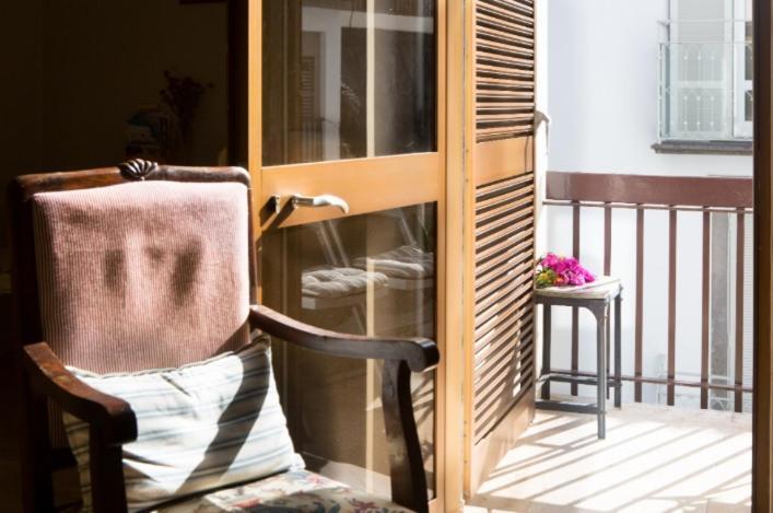 - Garden - Free Parking & Ac Apartment